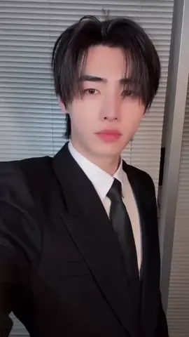 😎  sunghoon #sunghoon #enhypen  #transition #fyp #fyppppppppppppppppppppppp #fypシ゚ #viral 