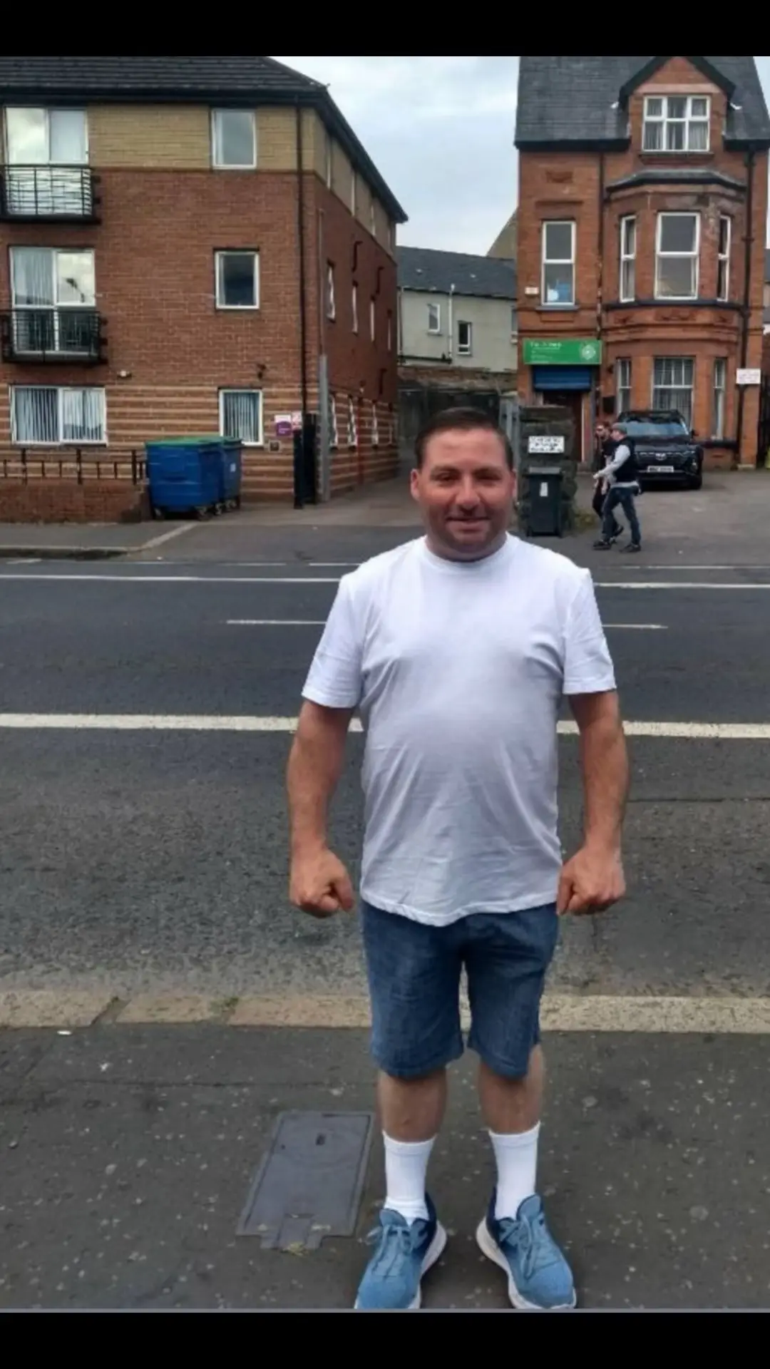 Hello everybody out there in Belfast this is Conor burns speaking can I say a big thank you to Roberto Lewsly and Lorna and Seanna Nugent for going behind there  Backs and my backs for food with the kids up in the Balmoral and not inviting me once and I was ready to go out with them and they went on ahead without me and didn’t invite me out for food so everybody please block these of your TikTok lives and there not welcome in my TikTok lives and report there Facebook and Snapchat please thanks