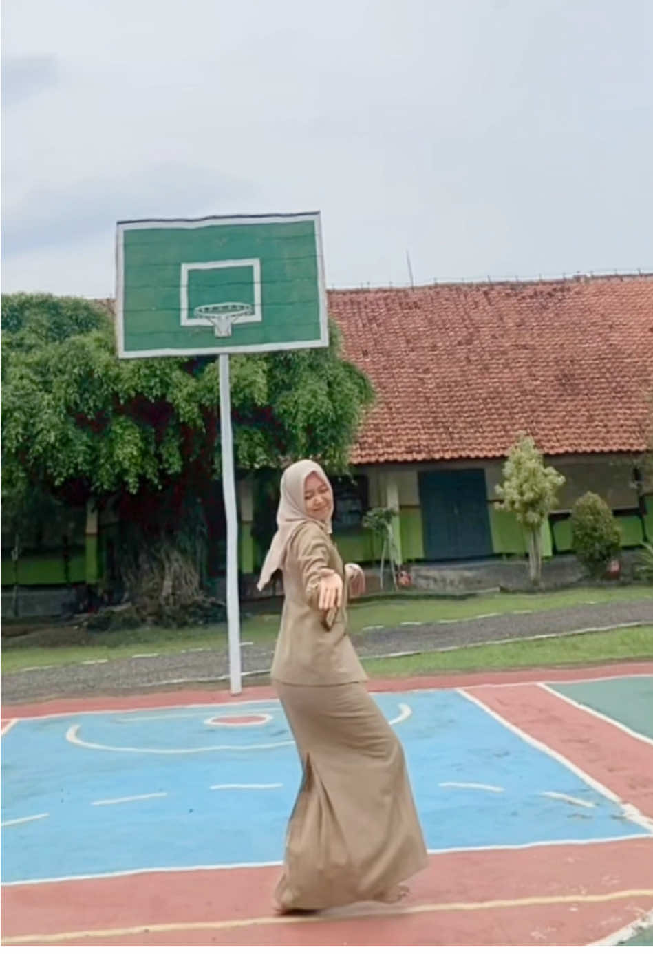 Mendung syahduuu #fyp #tari #tariindonesia #seni #wonderfulplaces #wonderfulindonesia 