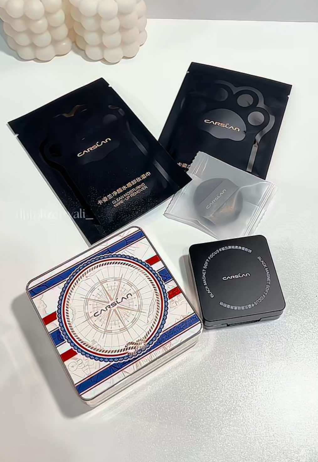 Kalau tak nak makeup berminyak kena pakai presses powder from @Carslanmy ! 🫶🏻 #pressedpowder #carslan #carslanpowder #carslanpressedpowder #carslancosmetics 