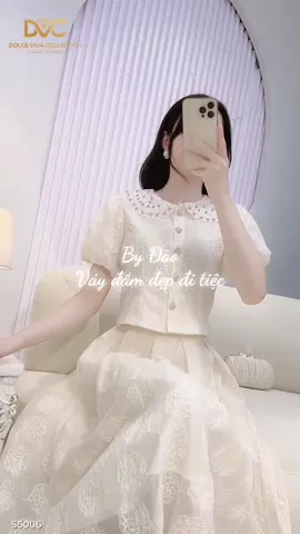 VÁY ĐẦM ĐẸP ĐI TIỆC #váy #moingaymotoutfit #vaydamdepditiec #vaydamdutiec #xuhuong #goiymacdep #goiyphoidonu #vayren #fashion #vayxoe #vaydamthoitrangnu #vaytieccuoi #vayxinhmoingay #setfashion #vaythietkecaocap #macgiditiec #vayhottrend #style #styletips #styleoftheday #styleforyou #foryou #forher #dress #dressforwomen 