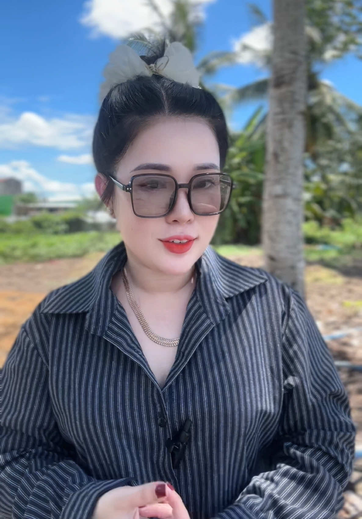 Kính mắt thời trang kính cận thời trang có đổi màu
