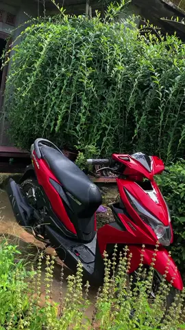 ngene kan resek😚 #hondabeatesp #beatespk44⚡ #merahcandy #foryou #fypage #lewatberanda #beatespgank⚡ #beatdownsize #espnyakaka 