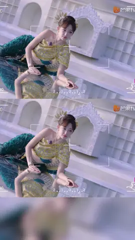 #ChengXiao and her sister #ChengChen try their hand at transforming into Dai ethnic minority girls. Their makeup and costumes are nothing short of breathtaking. Watch now ➡ https://d.mgtv.com/zD-Q #程潇 #程晨 姐妹花 “爆改” 傣族少女，精致妆造超惊艳 完整版观看请前往：https://d.mgtv.com/zD-Q #是女儿是妈妈2 #DaughtersandMothersS2 #variety #tvshows #reels
