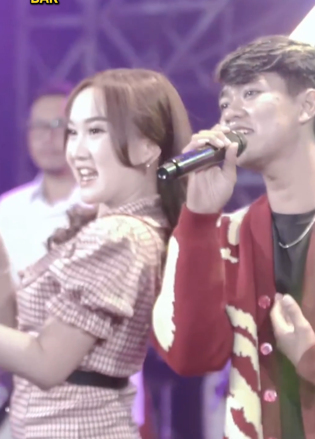 Denganmu damainya hati ini kurasa Terlafaz selalu harapan didalam pinta TITLE : LAFAZ CINTA  SINGER :DIVA HANI FT ACHMAD  YTC : BERKAH TALENTA  #zaxepreels #lafazcinta #divahani 