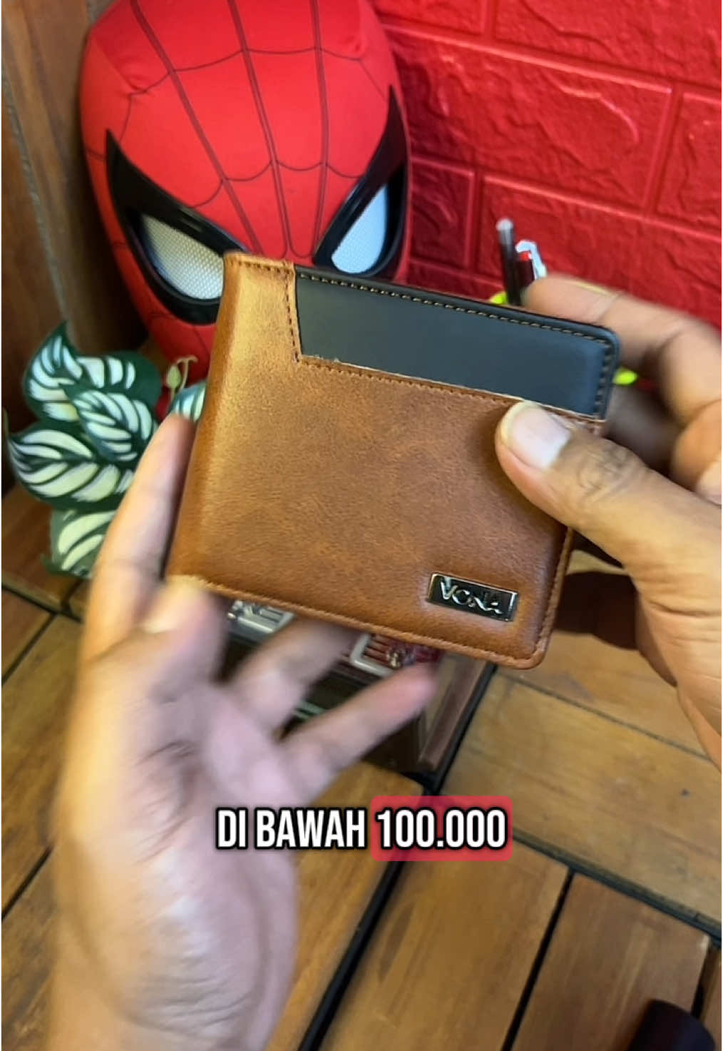 Sompet premium dari vona #dompet #dompetkulit #dompetkulitasli #dompetmurah #dompetpria #dompetpremium #dompetviral #rekomendasidompet #rekomendasidompetmurah #rekomendasidompetpria #dompetkeren #dompetvona 
