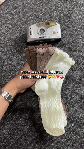 rekomendasi kaos kaki untuk daily, olahraga atau nongkrong. #kaoskaki #kaoskakimurah #kaoskakimotif #foryou #CuanTanpaBatas #wibgajian #kaoskakiviral #kaoskakipolos #kaoskakisekolah #kaoskakiskena #cuannewbie 