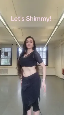 Shimmy along with me with these 2 shimmies! ❤️  can you spot the difference?  #dance #bellydancing #bellydancetiktok #bellydancechallenge #danza #danzaarabe 