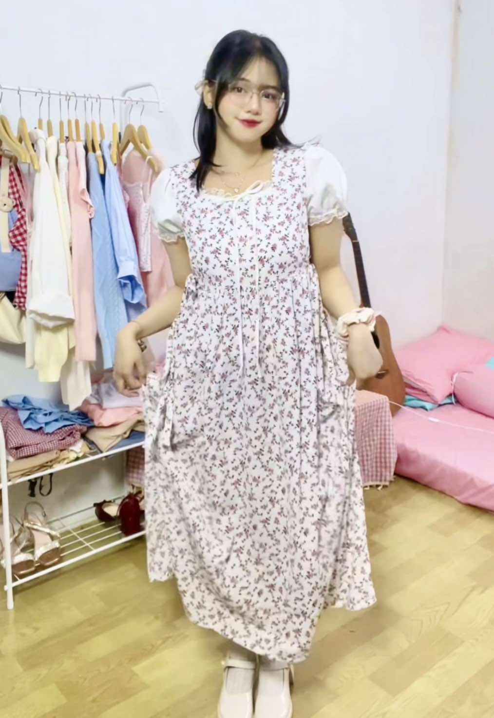 Lucu bngt dressnya flower flower👉🏻👈🏻