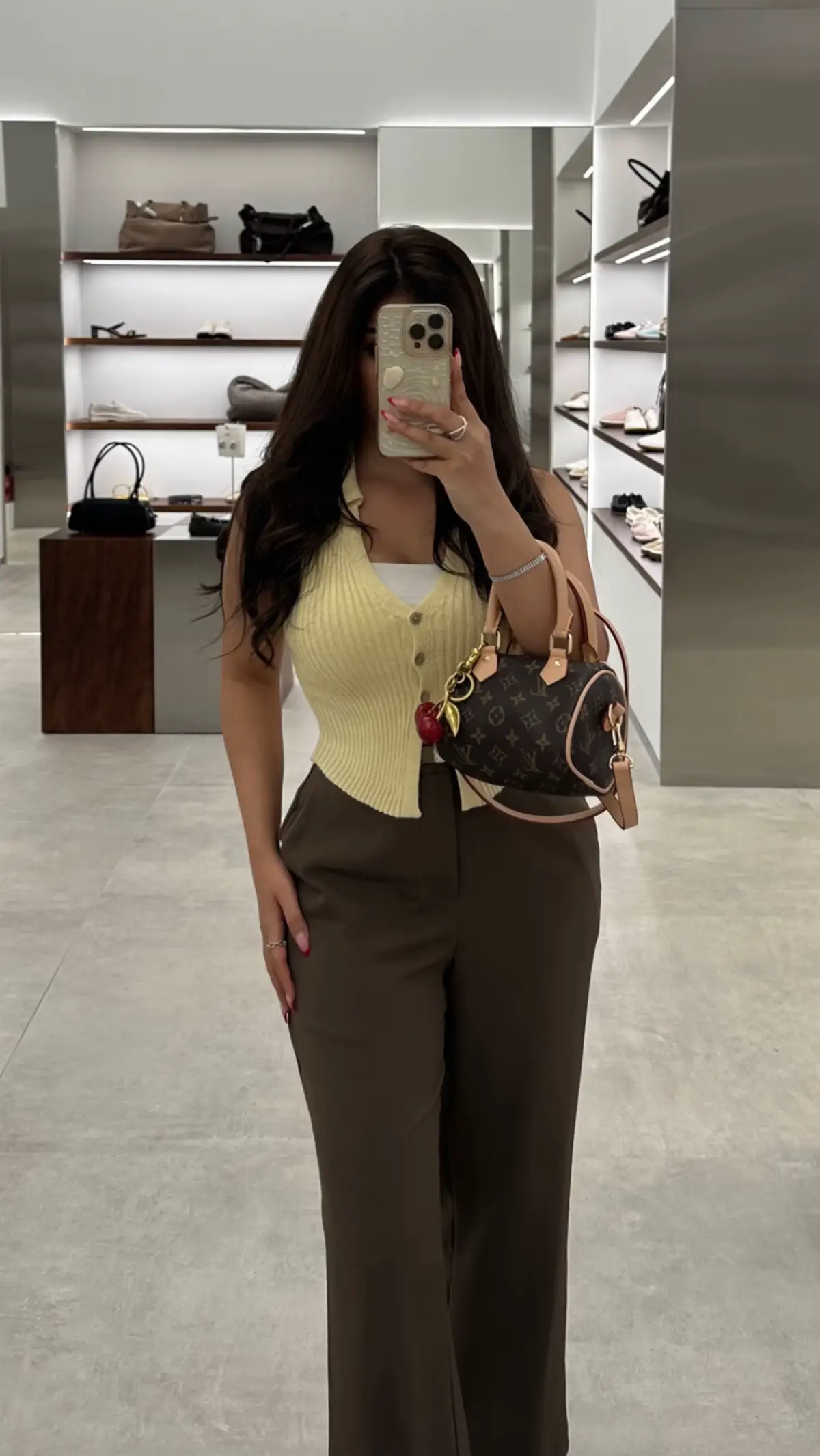 #foryoupage #outfit #explore #2025 #trending #vibes #foryou #viral #hair #شعر #