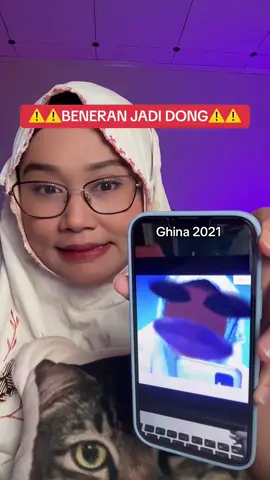 taunya masih dilanjutin sok-sokan pengen jadi artis TikTok nya😂 untung lulus tepat waktu, cuma baru wisuda aja kemaren soalnya 4 tahun ini sibuk pengen jadi artis TikTok gak mau wisuda bahkan daftar kerja😂 #ghinaeroz #GEROZ   