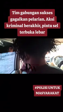 Beraksi di Tanah Datar, pelaku curanmor coba hilangkan jejak dengan menjual motor curian ke seorang bandar narkoba di Padang. Tapi upaya pelariannya tak berjalan mulus. Atas perintah langsung Kasat Reskrim Polresta Padang, AKP M. Yasin, Tim Klewang Satreskrim Polresta Padang bergerak cepat membackup Tim Opsnal Polres Tanah Datar. Pelaku, seorang residivis curanmor dan jambret yang dikenal dengan nama Can, akhirnya diciduk di kawasan Simpangharu, Padang. Tak sempat berkutik, Can ditangkap bersama barang bukti satu unit motor hasil curian. #fyp #temanpolisi #news #masukberanda #PadangAman #masukbranda 