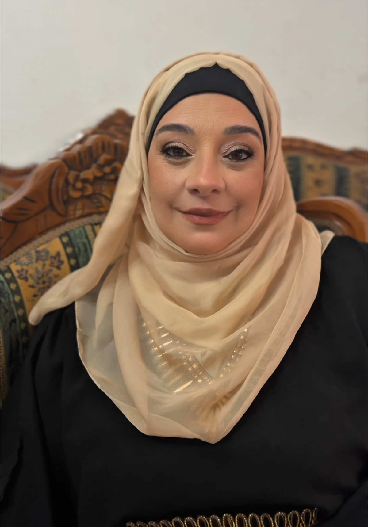 Transitions❤️❤️😍  #makeuptutorial #makeupartist #makeuptips #makeuptransformation 