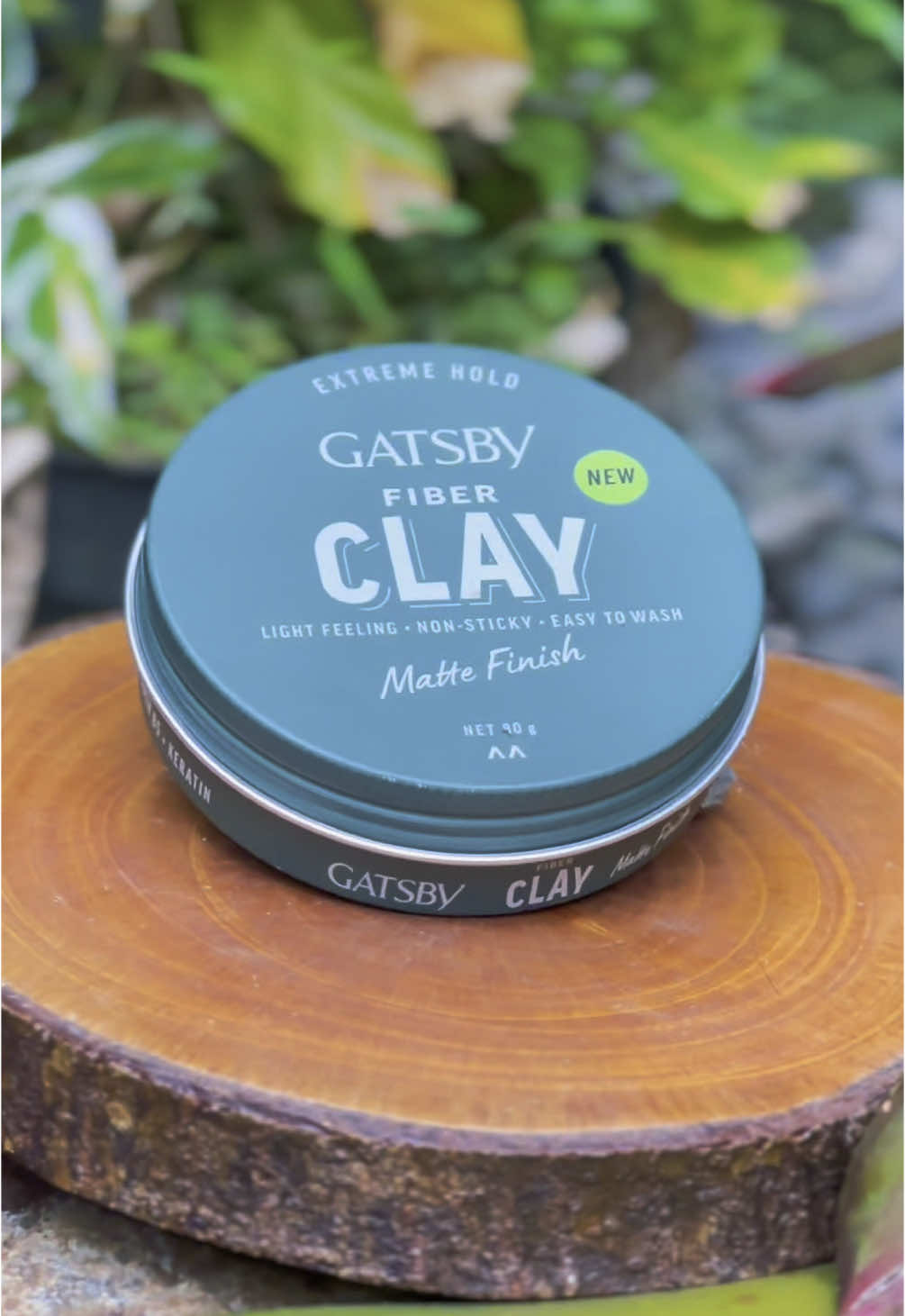 Gatsby fiber clay cocok buat kamu yang ingin tampil gaya dengan tampilan matte rambut tampak lebih bervolume , tidak lengket mudah di bilas bro 😎😎 #gatsbycode #gatsbyfiberclay #gatsbyfiberpomade #styleupyourlife #omocgbmay25  @GATSBY Indonesia 