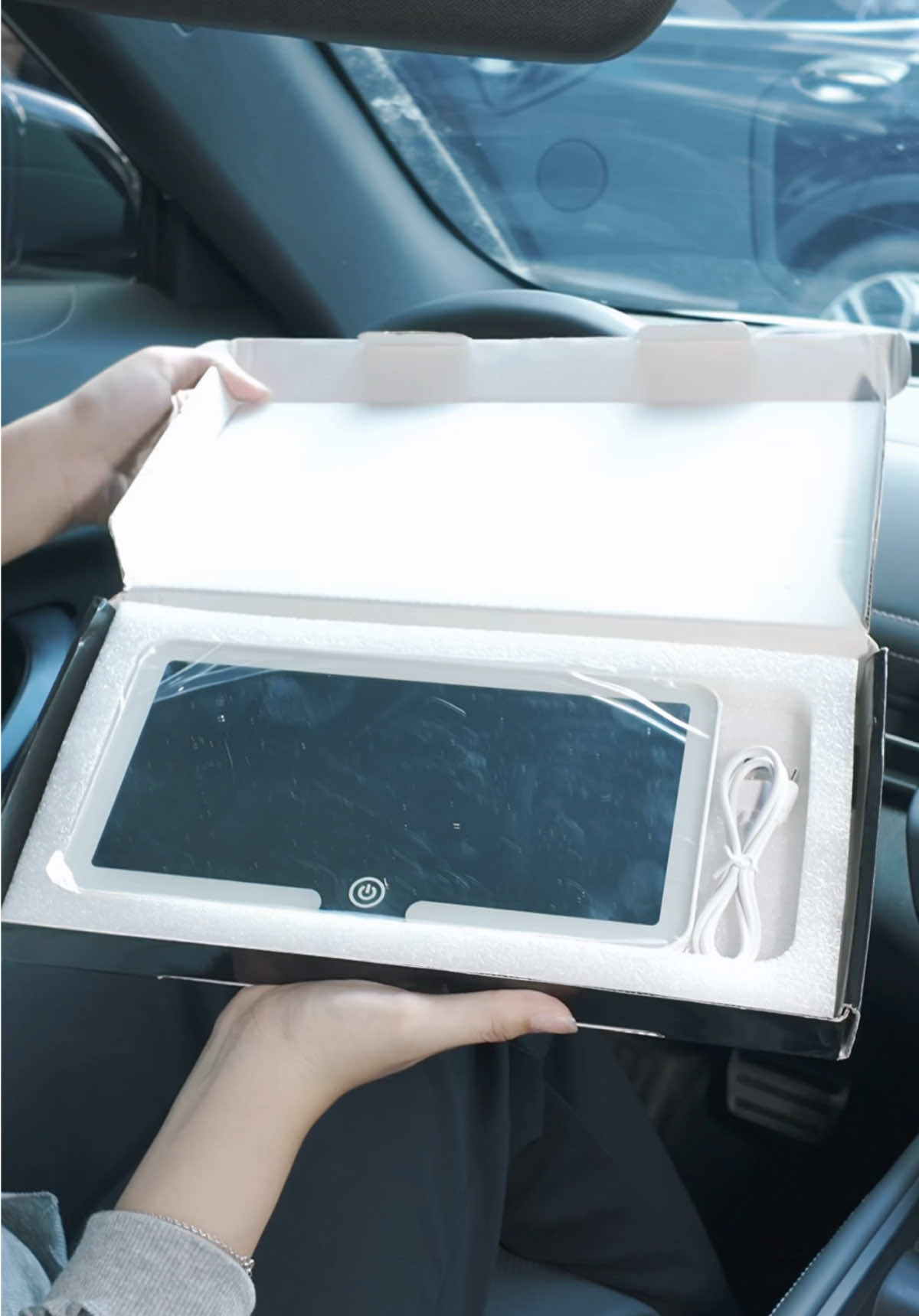 Xe đẹp, gương treo ô tô xinh nhìn đâu cũng thấy duyên #chocar #bocvolangdanappa #phukienoto 