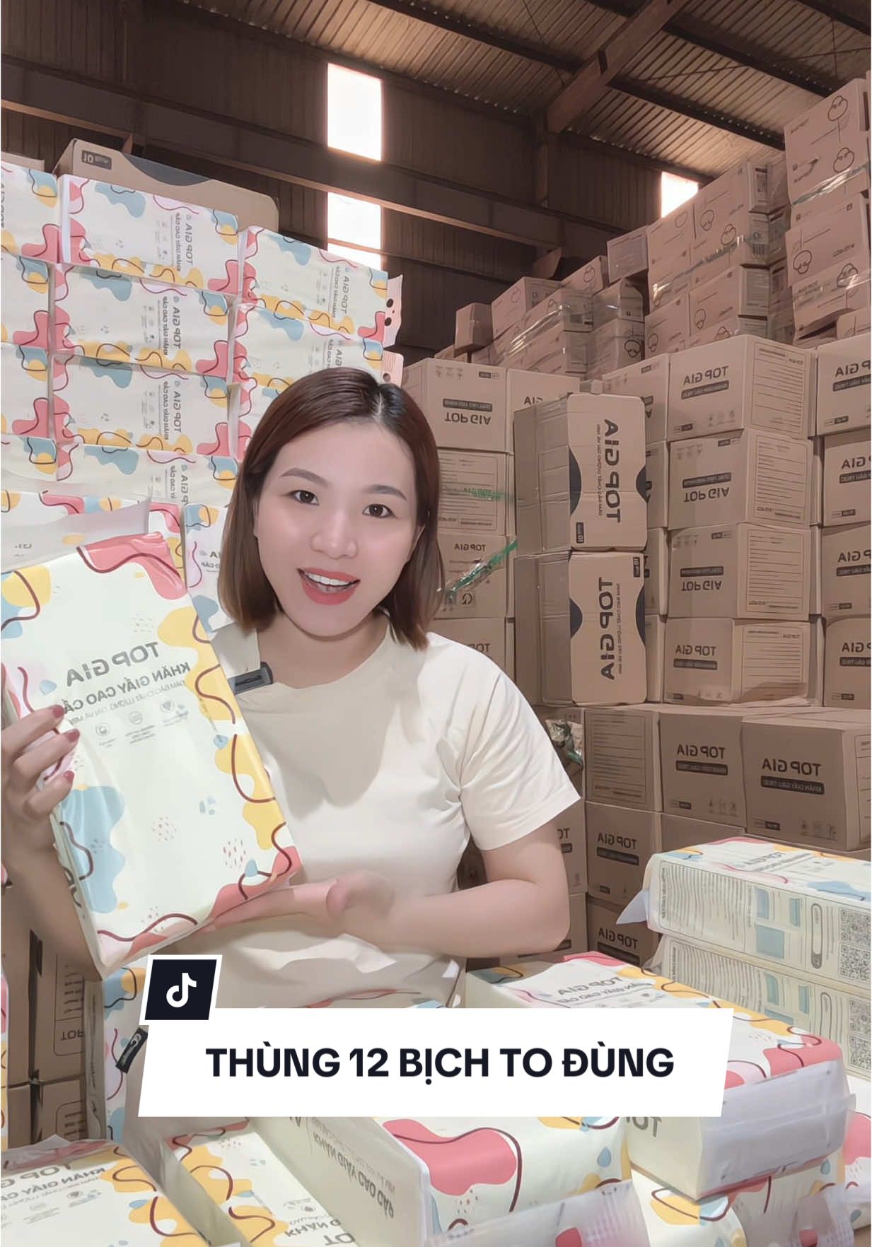 Giấy rút top gia thùng 12 bịch đang sale to #xuhuong #muataitiktokshop #topgia #khangiayrut #giayruttreotuongtopgia #bearthegioidochoi #giayruttreotuong 