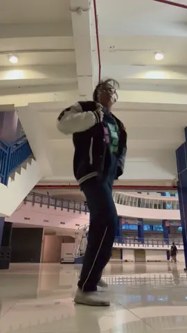 Take it off❤️‍🔥 @JASP.ER  #fyp #foryou #foryoupage #fypシ #trend #viral #trending #tiktok #douyin #dance #dancer #dc #dancecover #dancechallenge #challenge #duo #choreography #jasper #takeitoff #takeitoff_jasper #thaipop #tpop #thailand #risermusic 