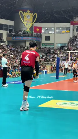 Quản Trọng Nghĩa dơ tay làm gì? #bongchuyen #volleyball #quantrongnghia 