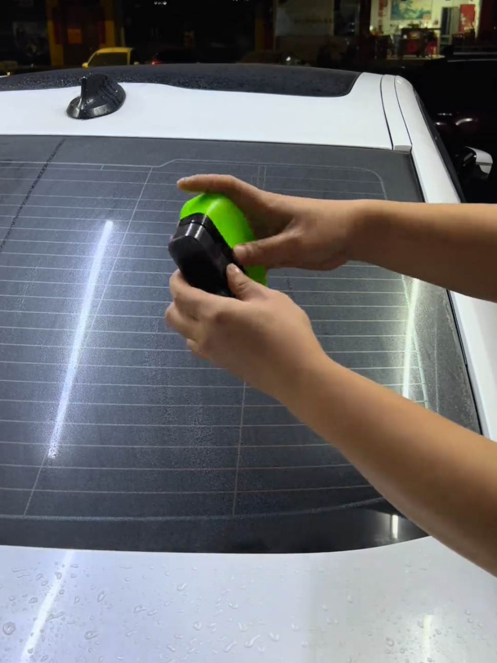 #foryou #fypviralシ#fyp #carcleaning #windshield #cleaningbrush 