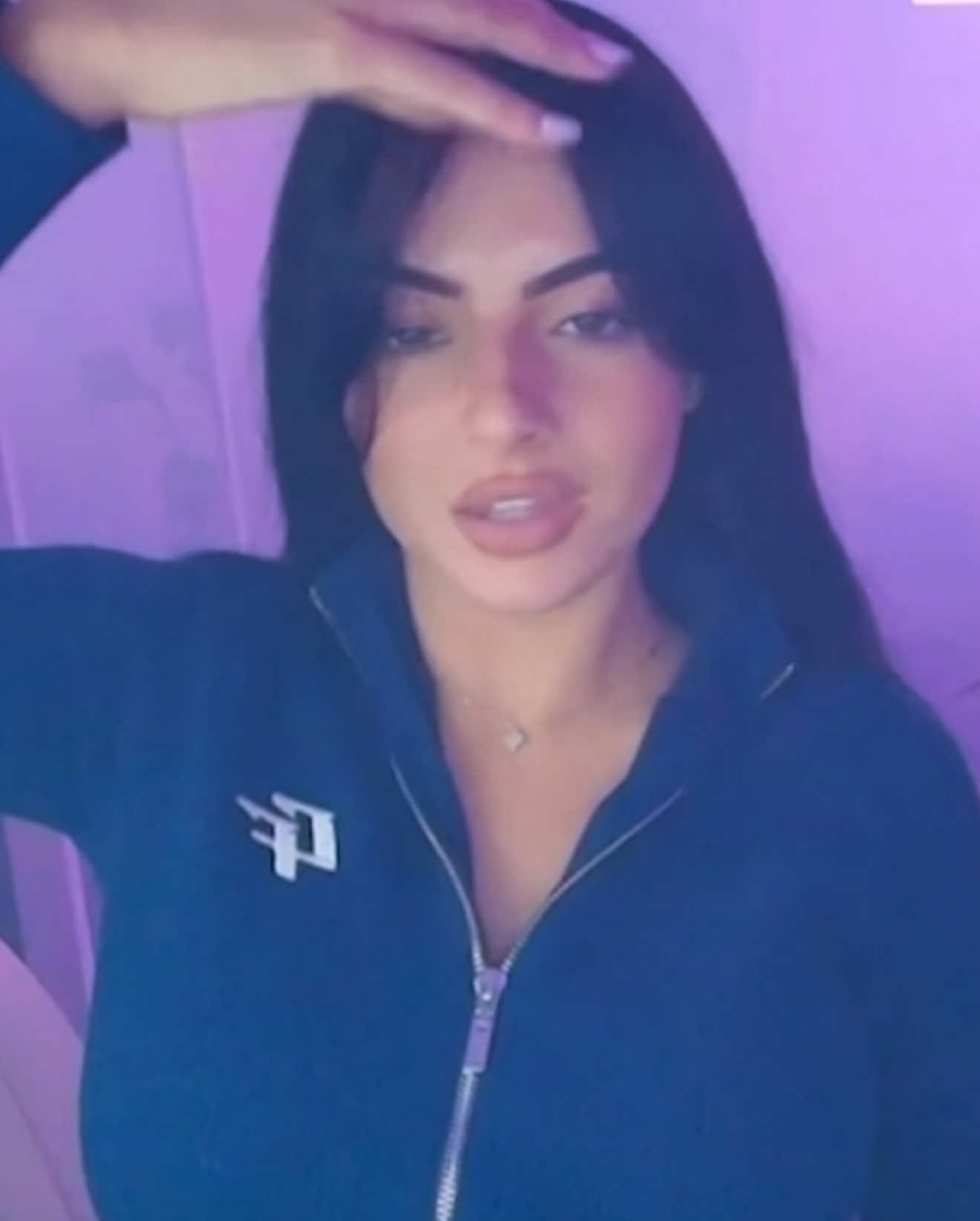 little spoon #christinaandamber #christinaottrando #amberlawes #christinapushing30 #chamber #trending #viral #fypシ #foryou 