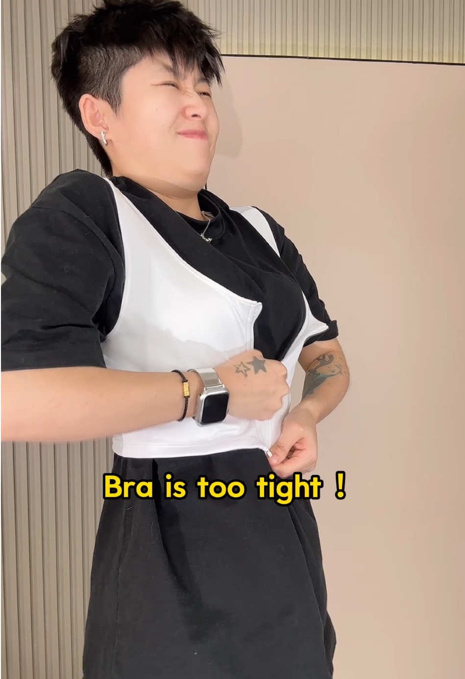 Bra is too tight!#JanestTop #minimizerbra #bra #seamlessbra #sportsbra #foryoupage #fyppppppppppppppppppppppp #chestbinder #womenbra #TikTokShopMemorialDay #sale 