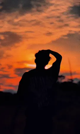 আমি সবার থেকে দূরে থাকতে চাই, একা থাকতে চাই, এত টা একা থাকতে চাই যেন কোথাও আমার কোন অস্তিত্বই নেই।❤️‍🩹#🦋🤍 #EKRAM #froyou #froyou #tiktokbangladesh #💫 #froyou 