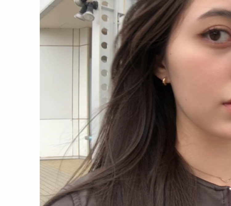 ほくろめっちゃ綺麗に並んでない？#fypシ #추천 