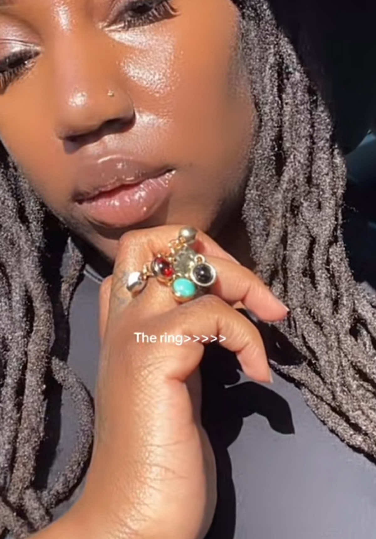 #goldrings #goldjewelry #goldjewelryaesthetic #vintagering #tiktokshop #tiktokmademebuyit #vibes 