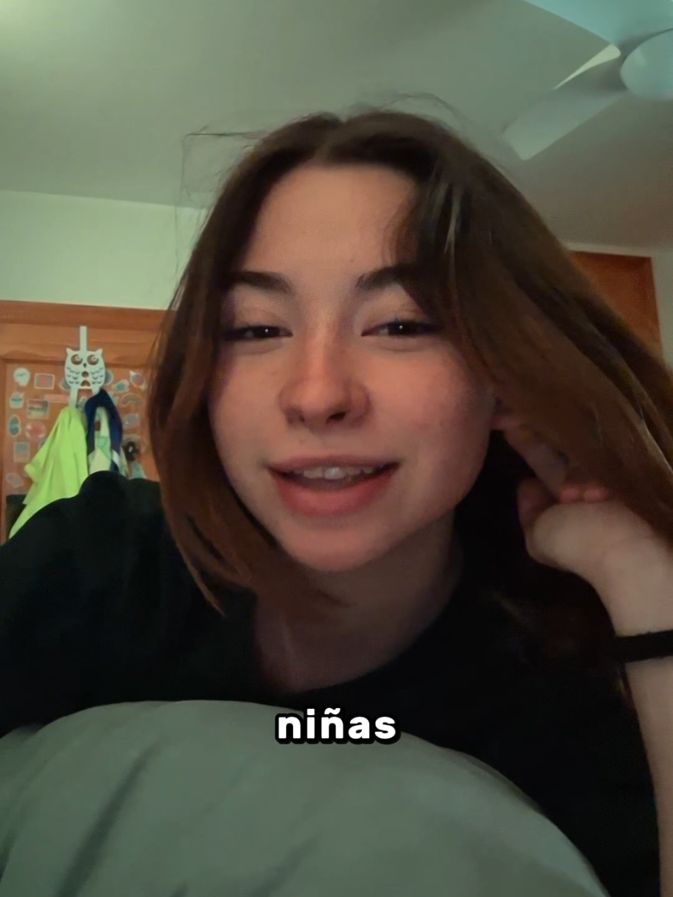 para qué pelear si nos podemos besar todos? (tengo pelos de dormir la siesta, no juzgen o rayo mcqueen estará triste)