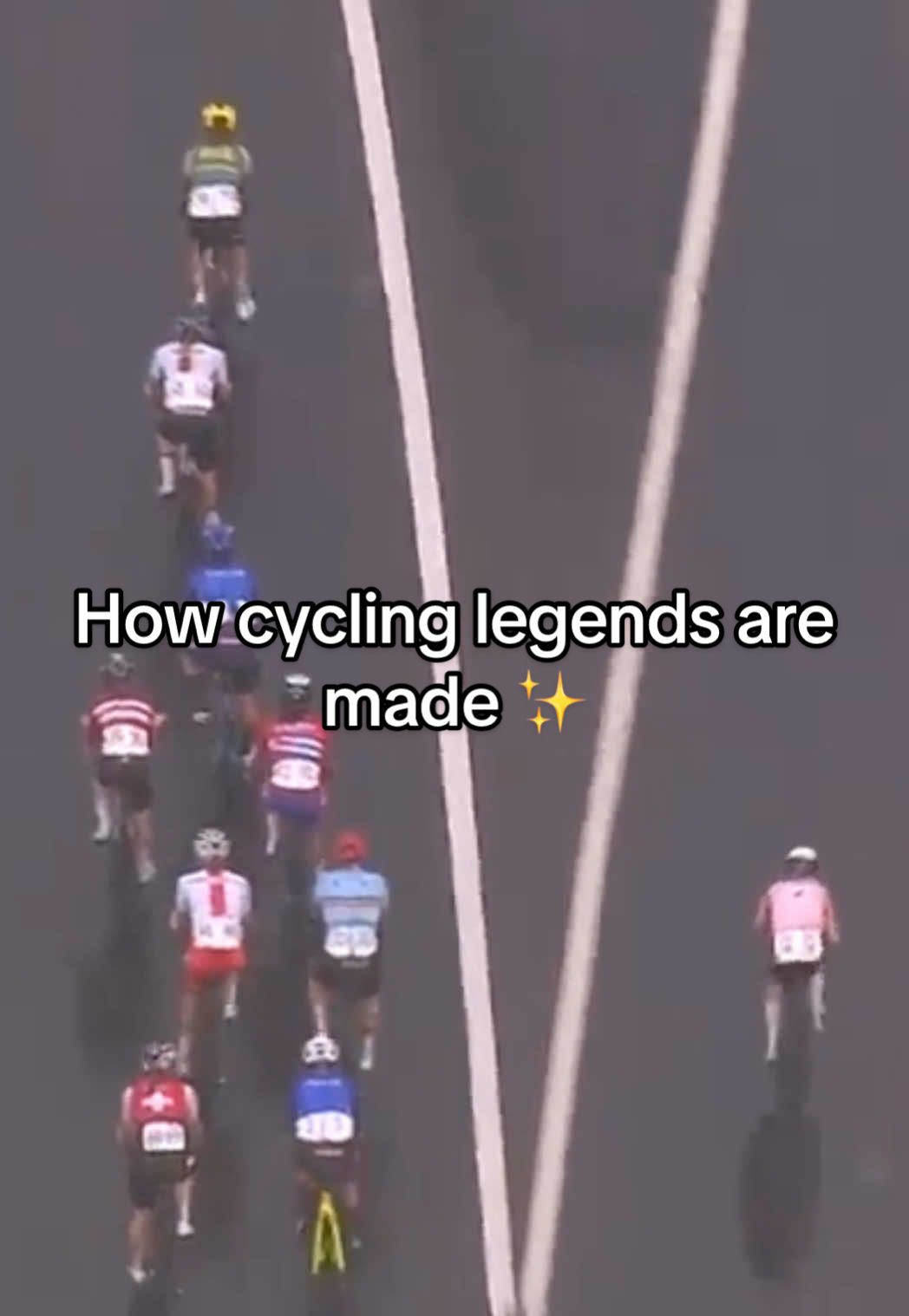 When Annemiek Van Vleuten won a world title with a fractured elbow 🤯🔥 A victory that will go down in history 🙌 #Cycling #Road 