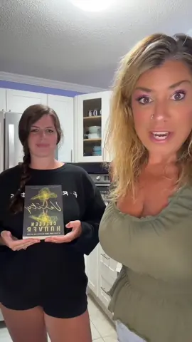 More book reviews from Stacy #BookTok #colleenhoover #bookreview #verity #book 