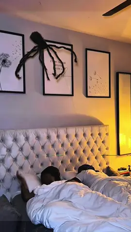 Spider prank#scareprank #scaring #pranks #funny #funnyprank #fails #jumpscare 