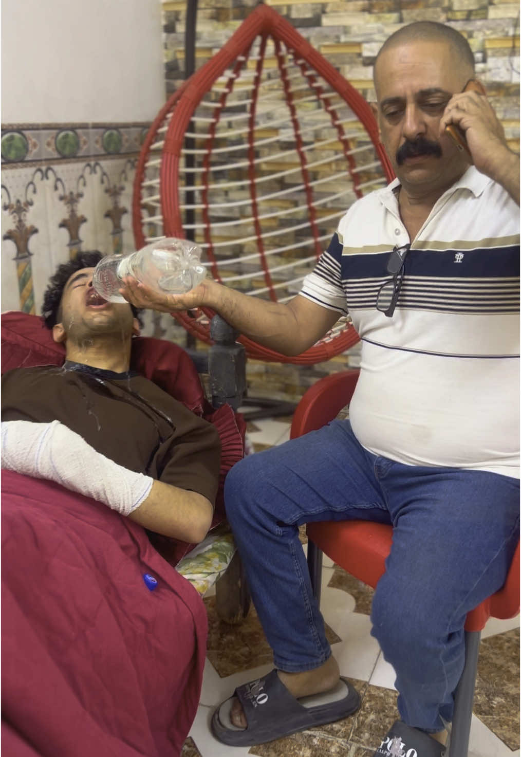 اجاني اتصال مهم😂😂#ابو_حسن_العبودي #مشاهير_تيك_توك #مشاهير_بغداد 