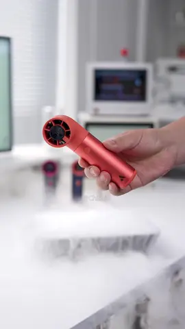 Among all the portable fans, I think the new model is a perfect product in terms of both quality and functionality! Don’t miss out on it this summer — it’s the last portable fan you’ll ever need! #aecooly #outdoorfun #StayCool #beattheheat #portablefan #handheldfan #outdoor #Summer