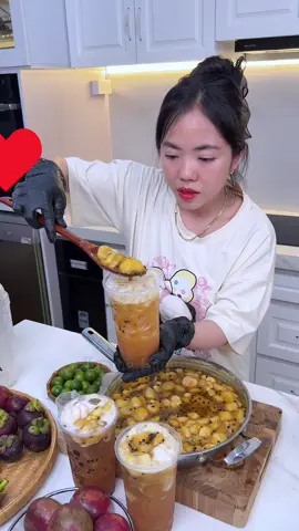 Trà măng cụt làm theo cách này thì nó ngon thì thôi luôn á, măng cụt sên đường thốt nốt kết hợp chanh dây đường phèn siêu cuốn