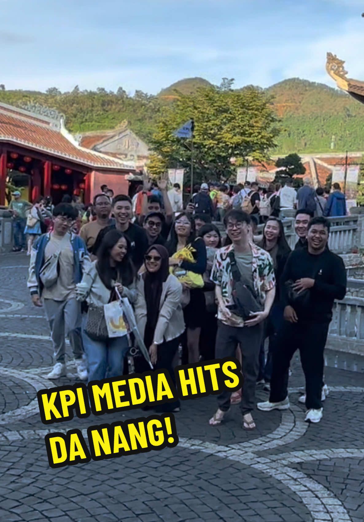 Transporting the team to Da Nang, Vietnam! Stay tuned for our Da Nang company trip highlight! 🇻🇳🇻🇳🇻🇳 #KPIMedia #companyculture #teamworkandfun #fyp #CompanyTrip #retreat #TeamBuilding #companyretreat #vietnam #danang #danangcity 
