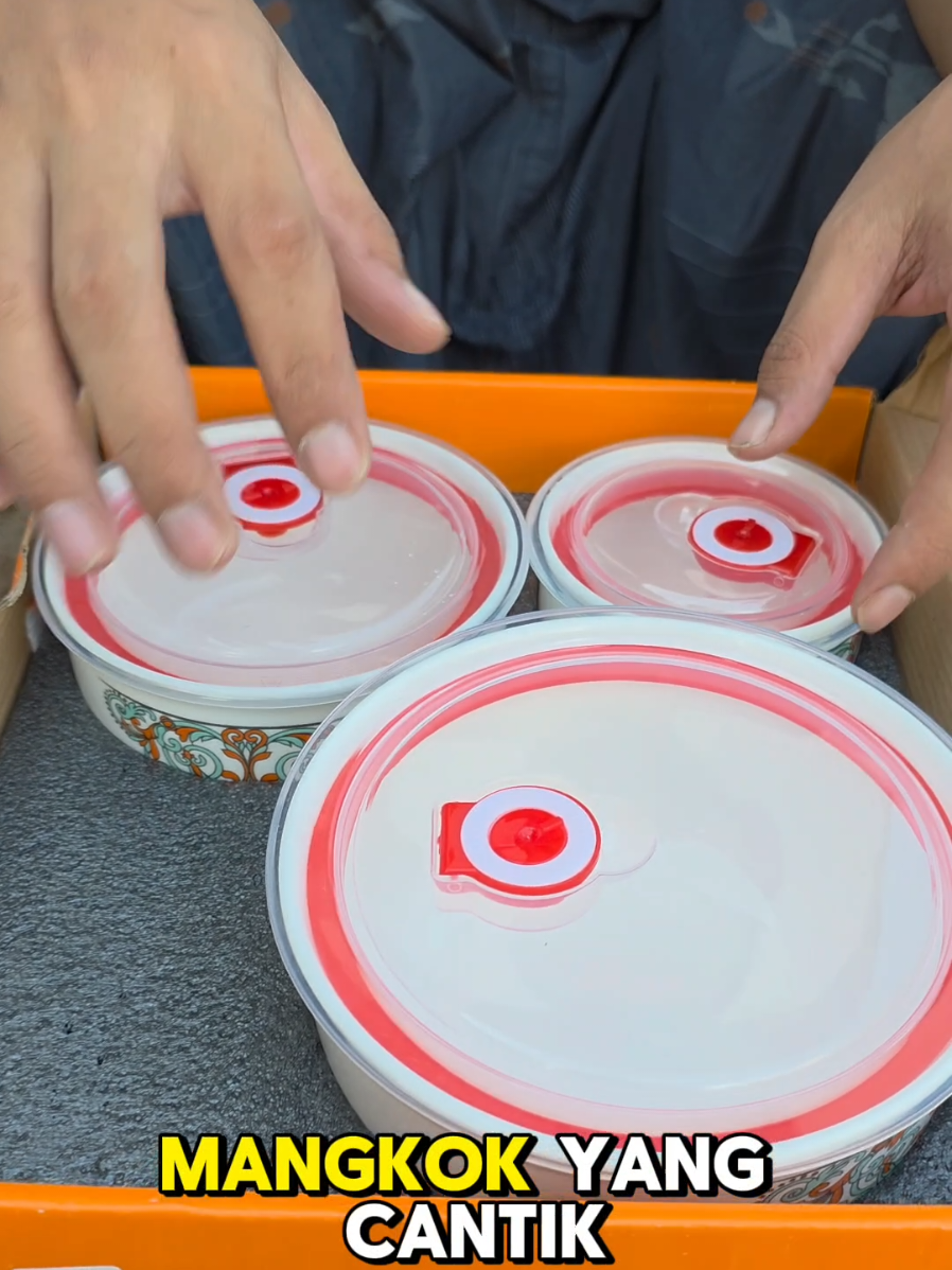 Mangkok Anti Tumpah cocok banget untuk menyimpan makanan. #mangkok #mangkokantitumpah 