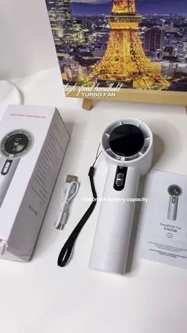 You won’t believe how strong this little fan is 💨🍃💓 #turbofan #portablefan #handheldfan #minifan #638 #miniturbofan #strongwind #fyp #trending #viral 