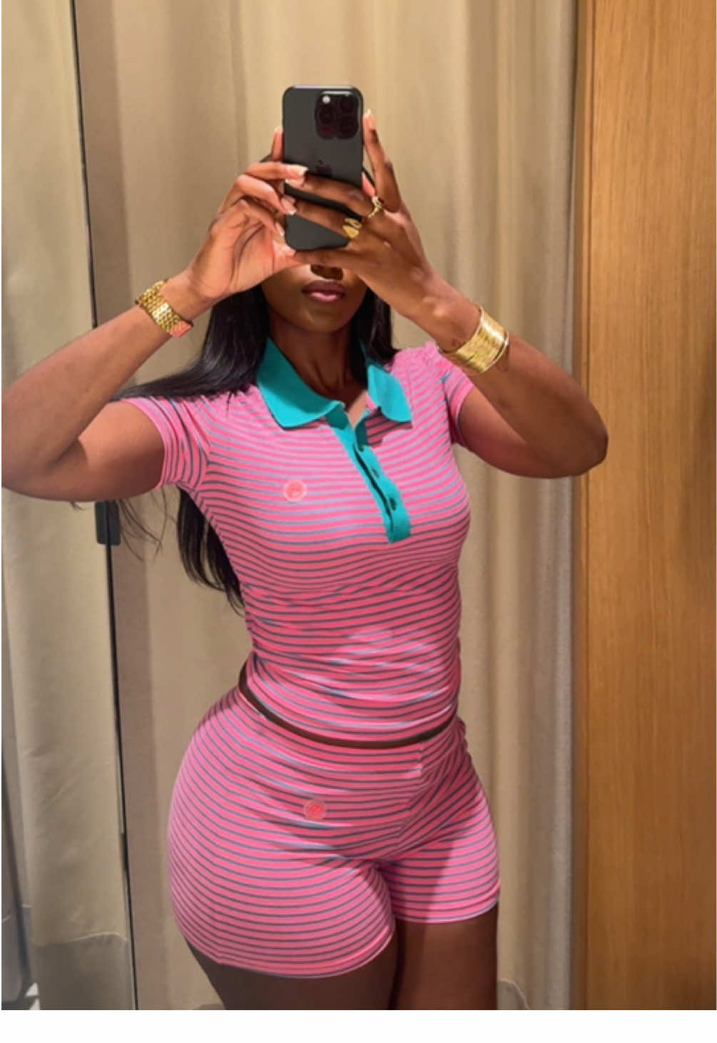 Try on @Marmeo - click the link in my bio to sign up for the email list 🩷💚 #matchingoutfits #OOTD #twopieceset #outfitinspiration #blackownedsmallbusiness #fyp 