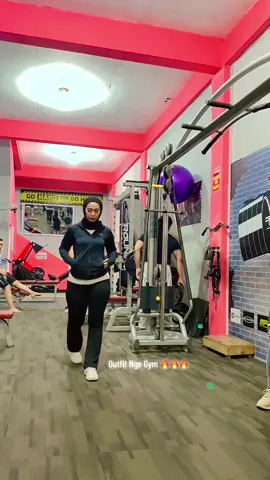 Simple ga ribet 🤩✨ #workoutmotivation #challenge #gym #sport #style 
