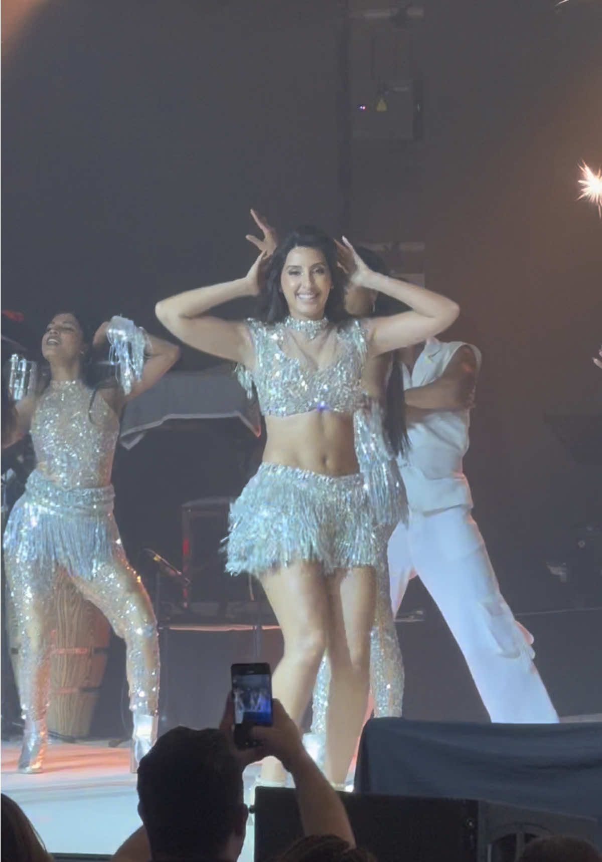 She is pretty this lady😍🍒 #norafatehi #norafatehifans #norafatehidance #norafethi_dilbar #sukusukuseparuh #viralvideos #fyppppppppppppppppppppppp #dothingsthatmakeyouhappy #dubai #performance #show #dancer #doingthingsalone 