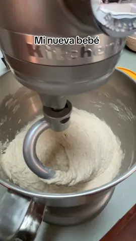 🫣😂😂#sourdoughbread #sandwichbread #masamadre #panconmasamadre #kitchenaidmixer 