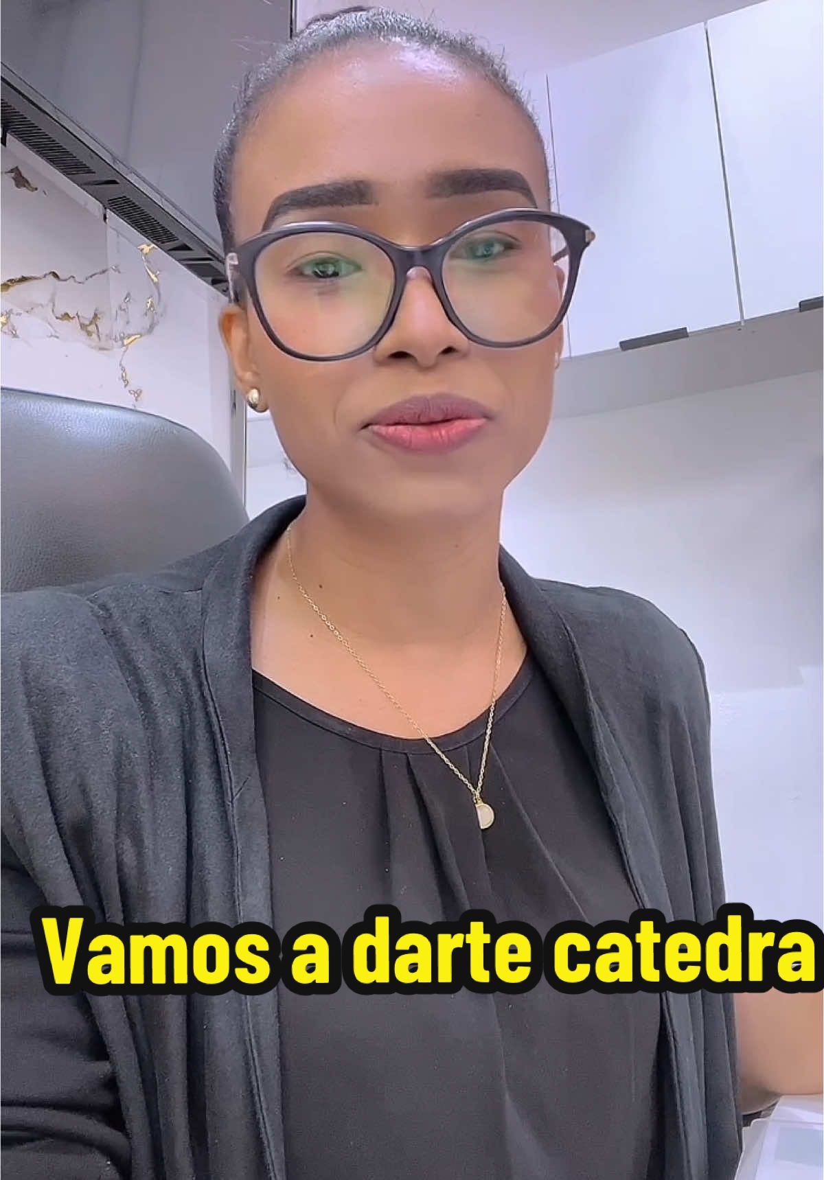 Tienes hongo ❌  Cuando entontramos algo bueno lo recomendamos  por eso te lo recomiendo pide el tuyo al 849-286-7351#hongocha #gotero #mujer #recomendaciones #tik_tok #