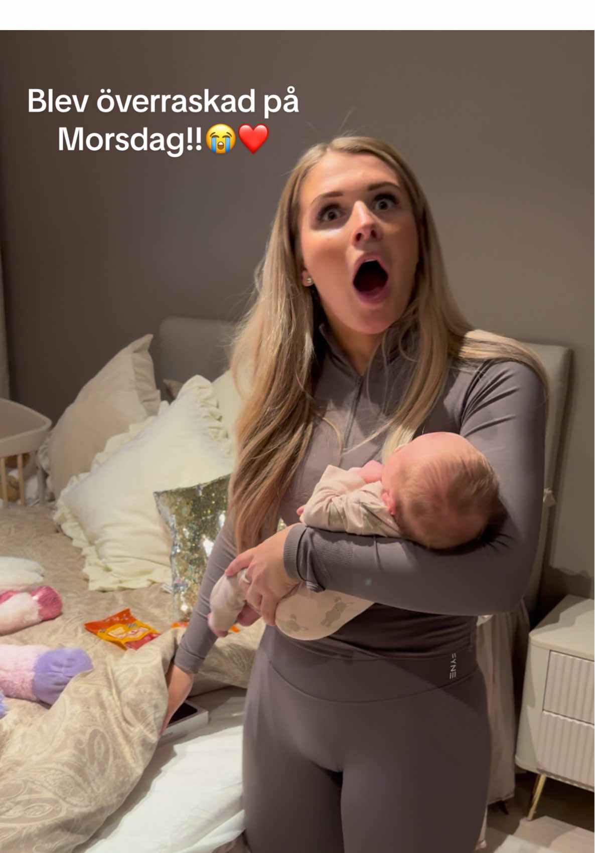 Blev överraskad av mina älsklingar igår på morsdag!!😭🥹❤️