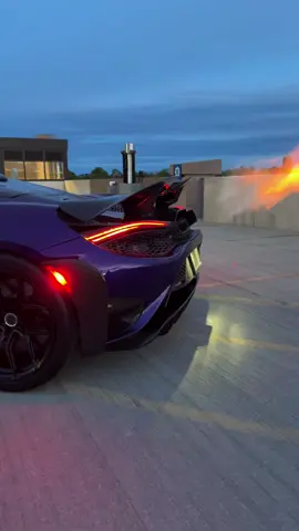 McLaren 💜
