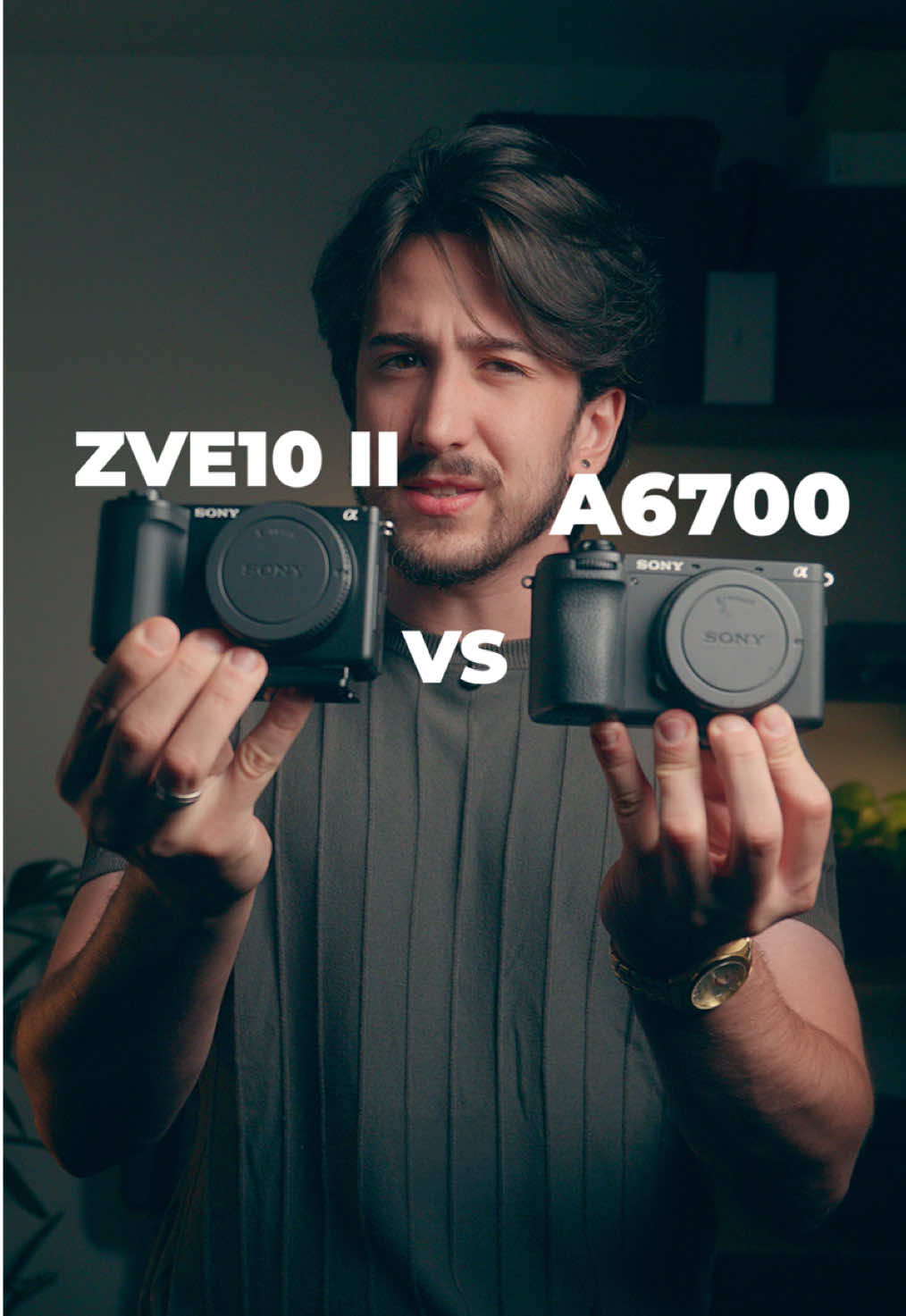 Que dúvida cruel! Qual você escolheria? Uma zve10 mark ii ou uma a6700? Eu te explico qual eu escolheria com base na minha opinião! Comenta “a6700” que eu te envio mais informações! . . . . #foryou #fypシ #viral #reels #fyp #viralvideos #creator #cinematic #vídeo #criador #criadordeconteúdo