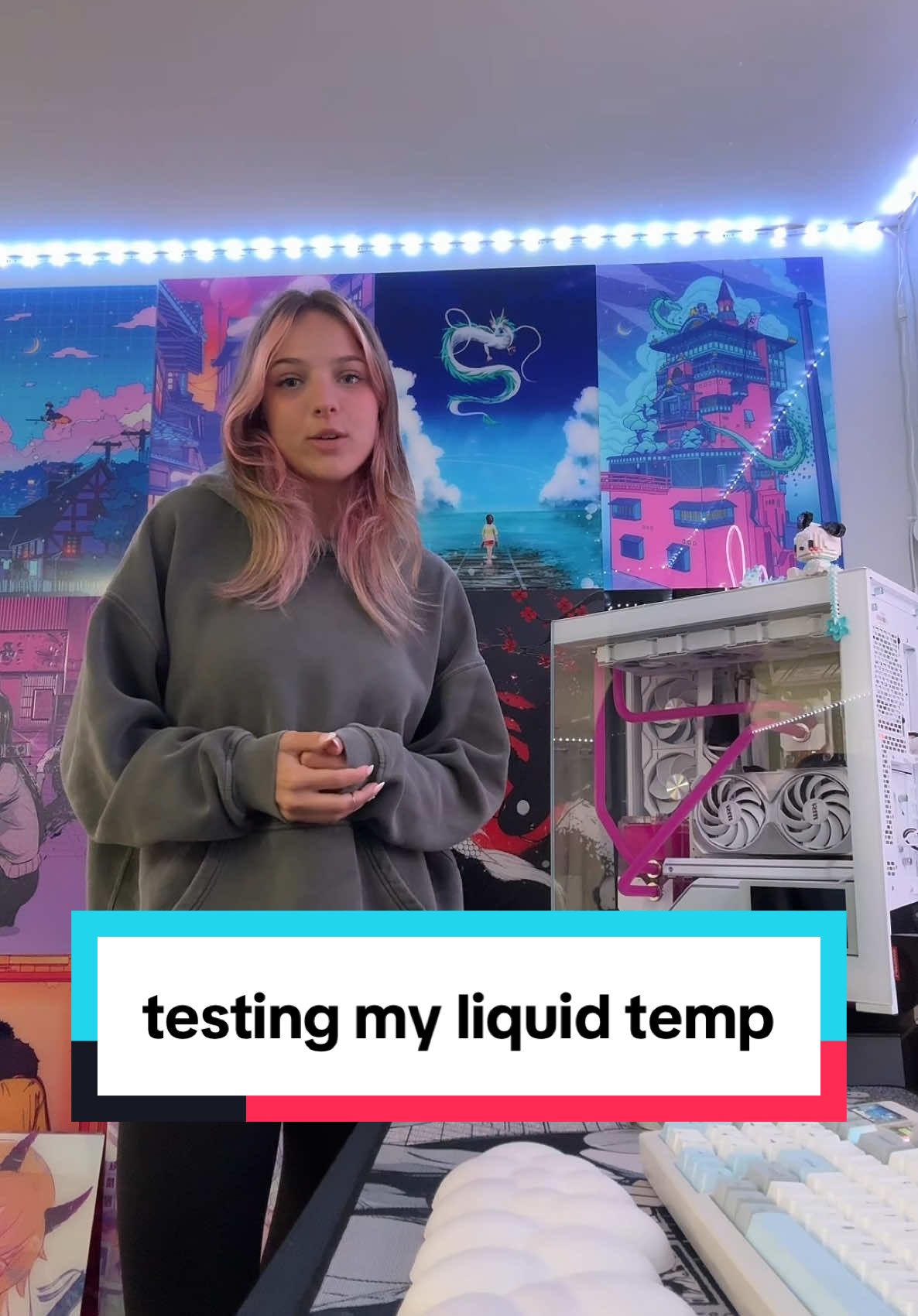 testing my liquid temps #lindseyszn #techgirl #techgirlie #techbaddie #pcbuild #tech #techtok #techtips #pcsetup #watercooled #liquidcooledpc #greenscreen 