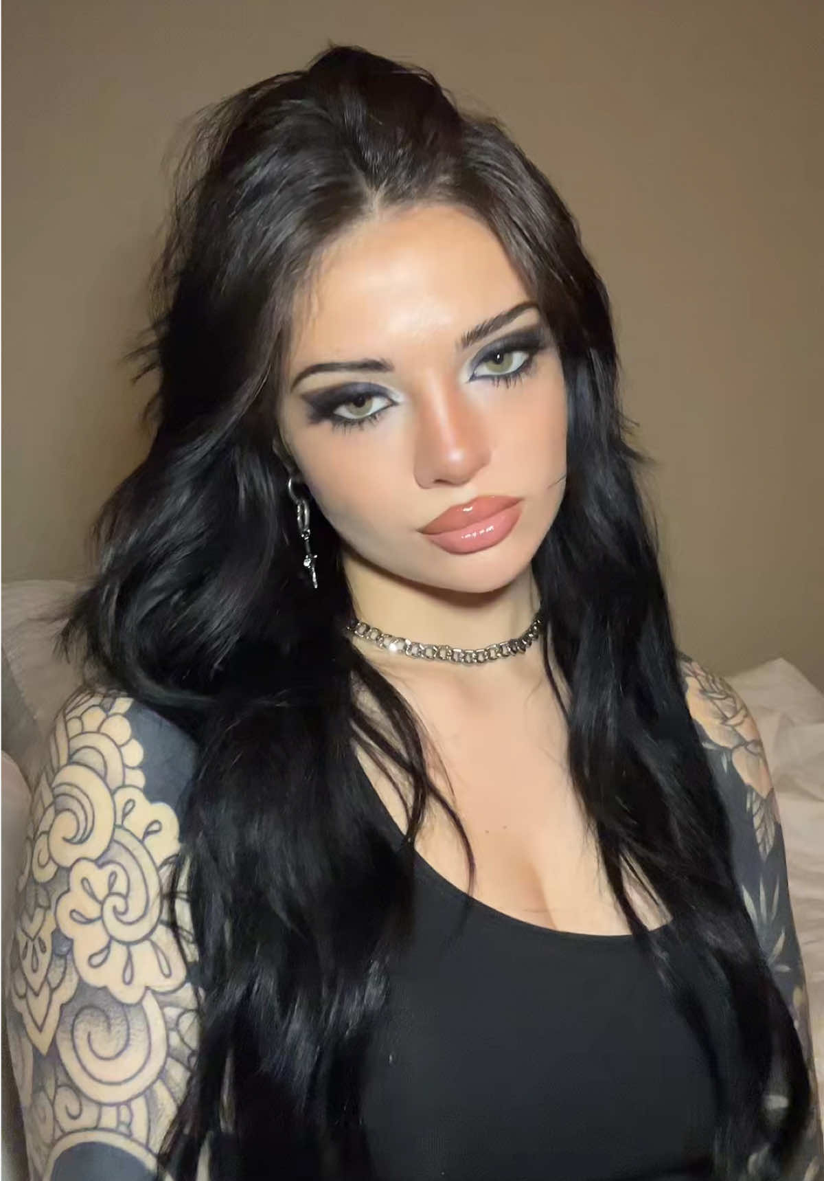 better #altgirl #girlswithtattoos #makeuptransition #makeuptransformation #tattoos #alternativegirl #alternative #alttiktok #altfashion #alternativefashion #tattedgirls #gothgirl #elderemo #emogirl #skincare 