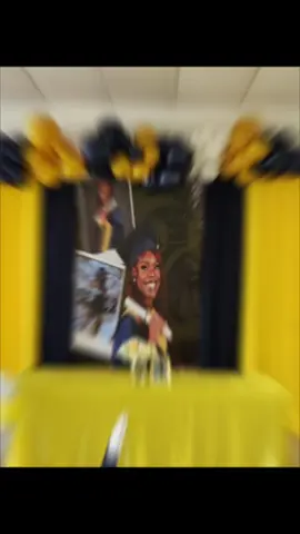 #eventplanner #graduation #balloondecor #viralvideo #foryoupage #2025graduate 