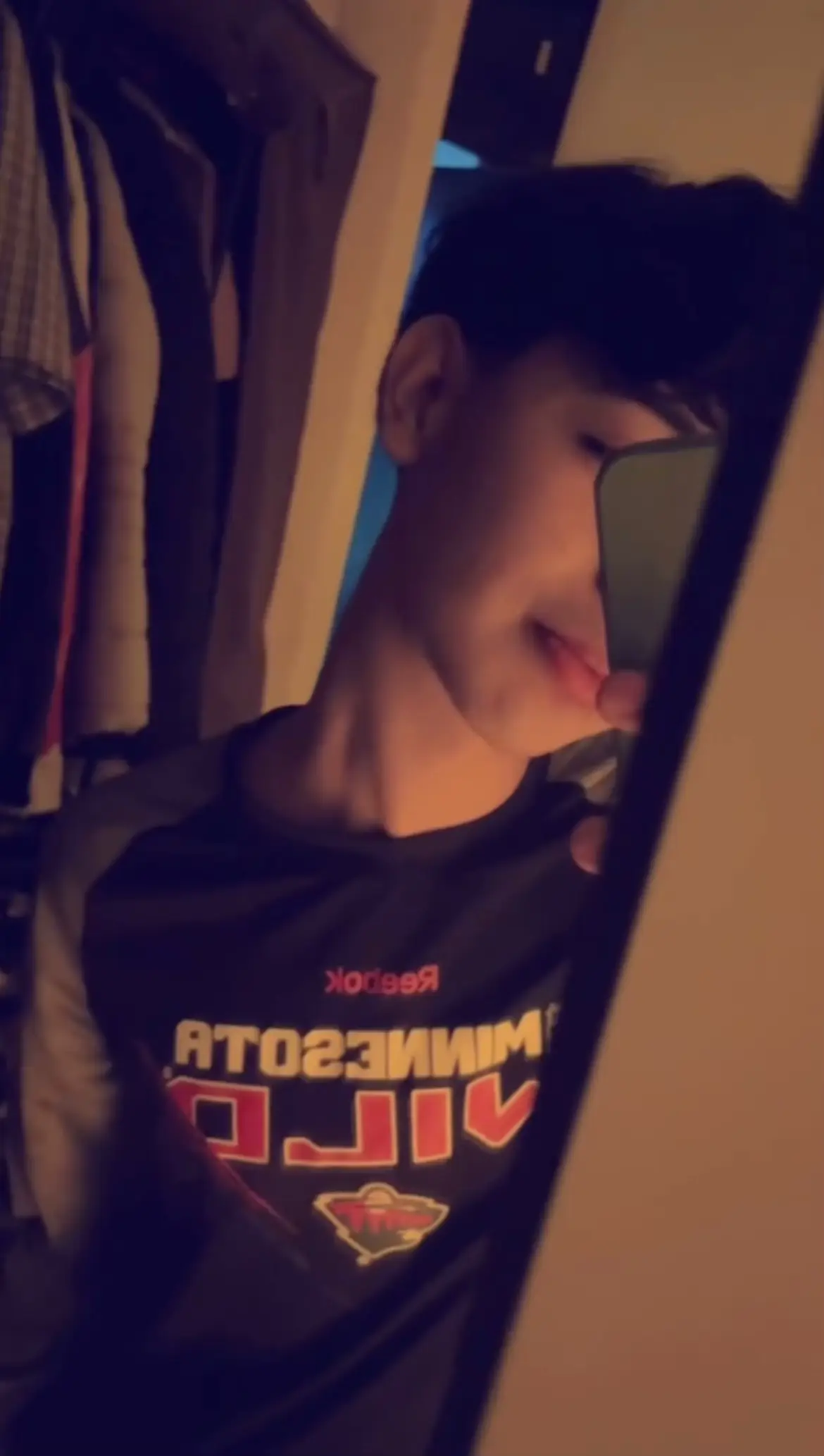 😞🫵🏻